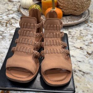 Lucky Brand Tan Braided Gladiator Sandals